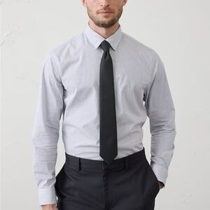 Men’s Banana Republic wrinkle resistant athletic fit gray dress shirt